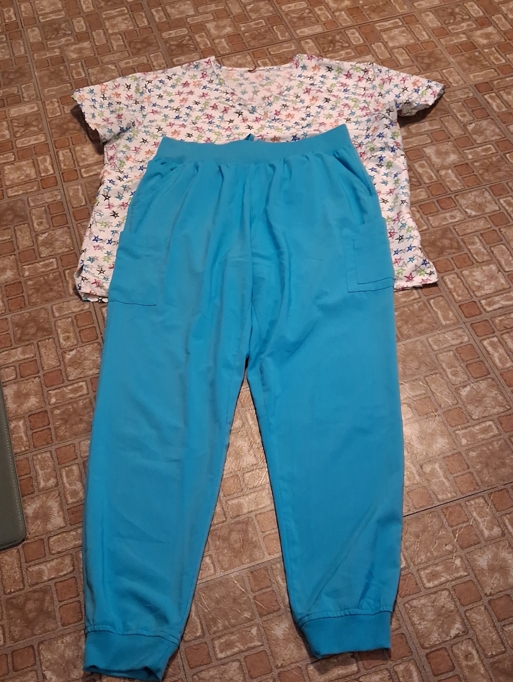 Blue Scrub Pants with Star Print Scrub Top Size Large T